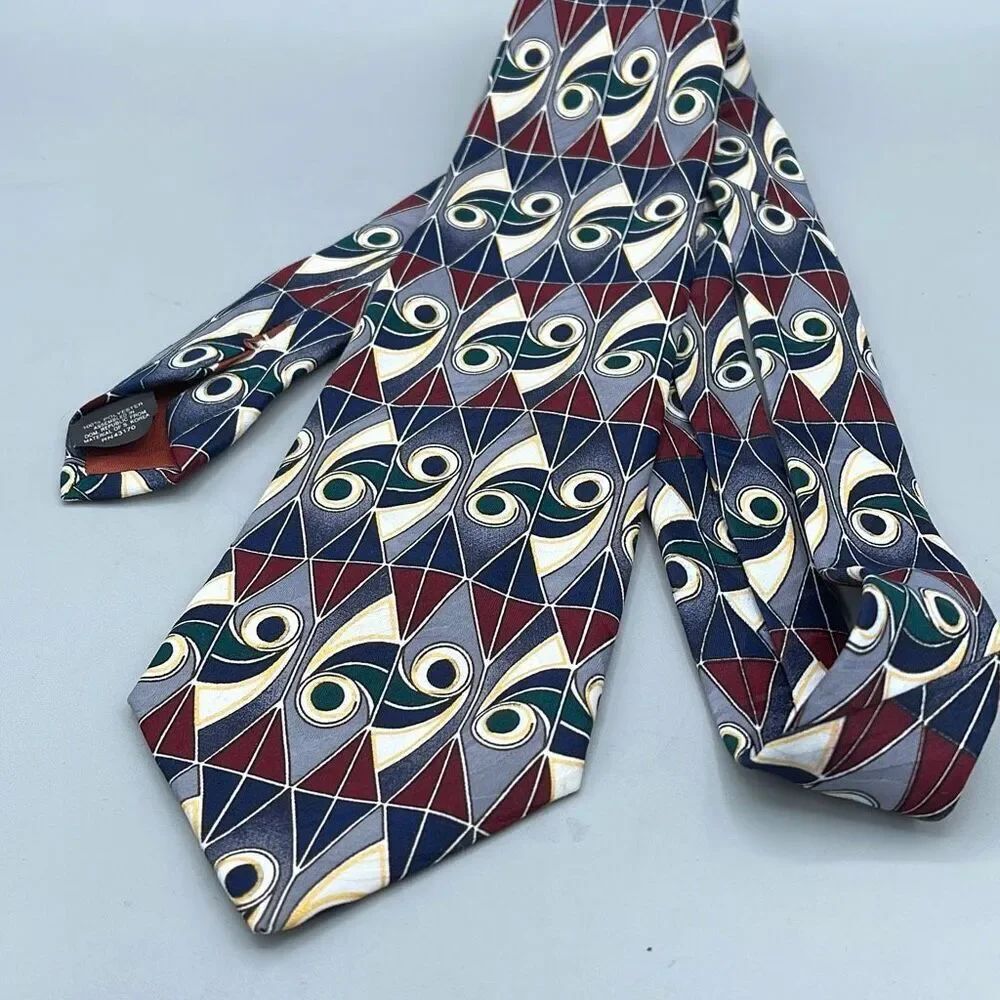 Vintage Oleg Cassini tie